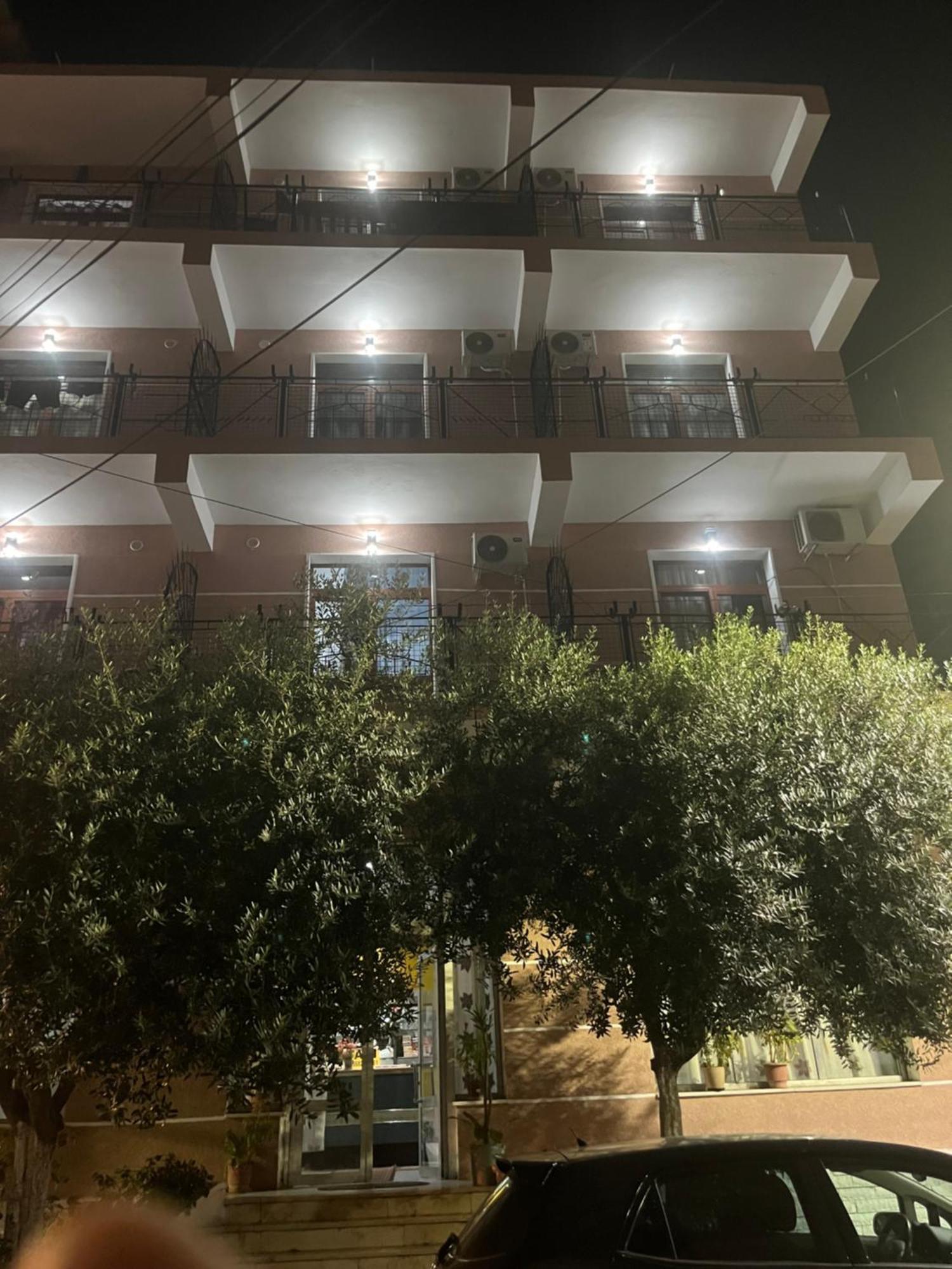 Hotel Luli City Center Δυρράχιο Εξωτερικό φωτογραφία